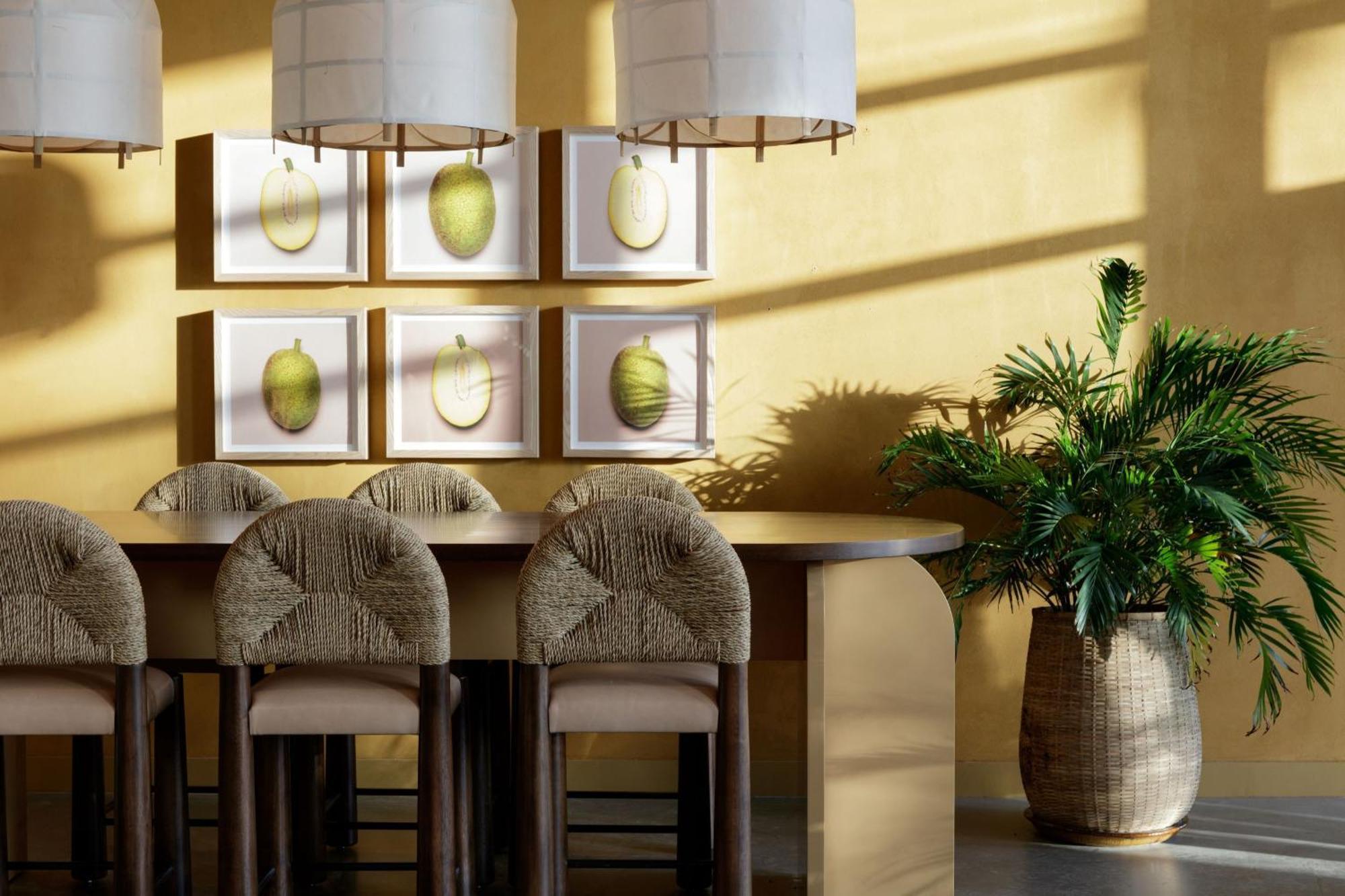 Hotel Indigo Grand Cayman By Ihg West Bay Extérieur photo