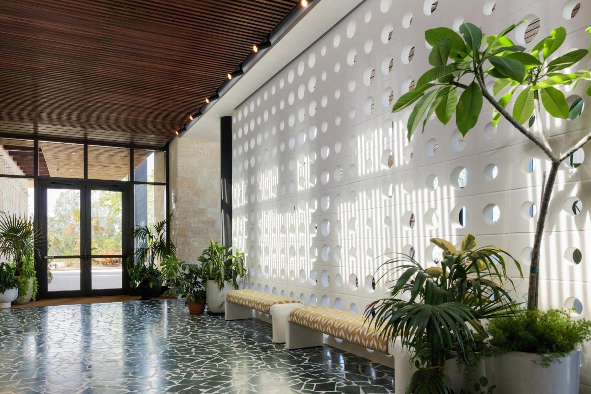 Hotel Indigo Grand Cayman By Ihg West Bay Extérieur photo