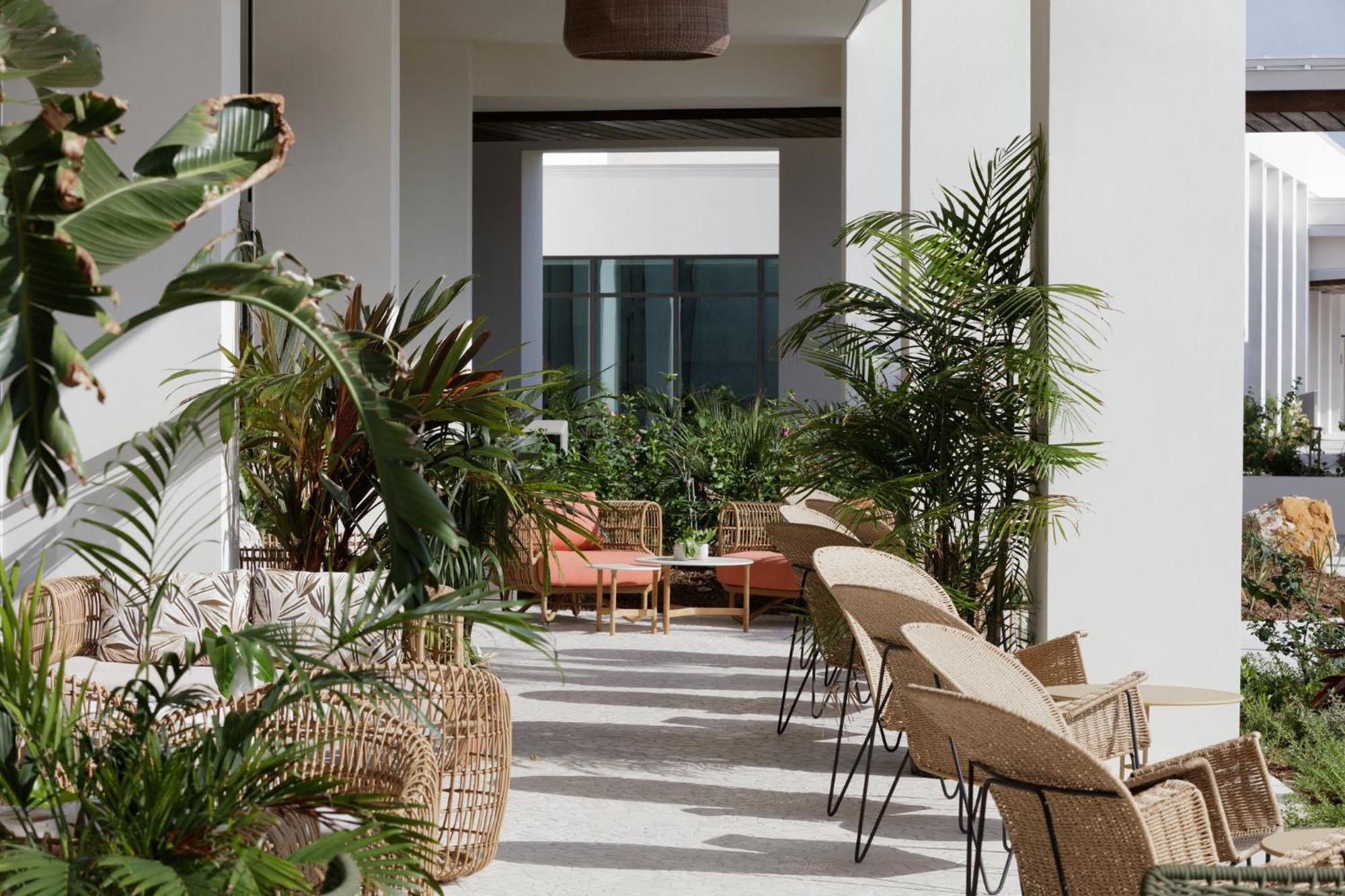 Hotel Indigo Grand Cayman By Ihg West Bay Extérieur photo
