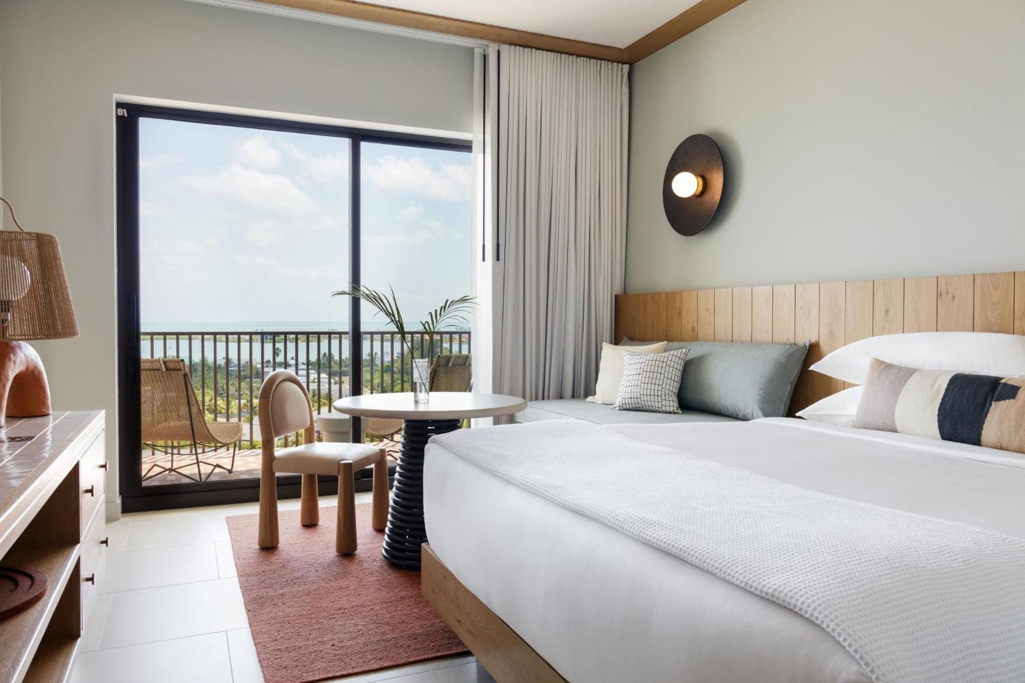 Hotel Indigo Grand Cayman By Ihg West Bay Extérieur photo