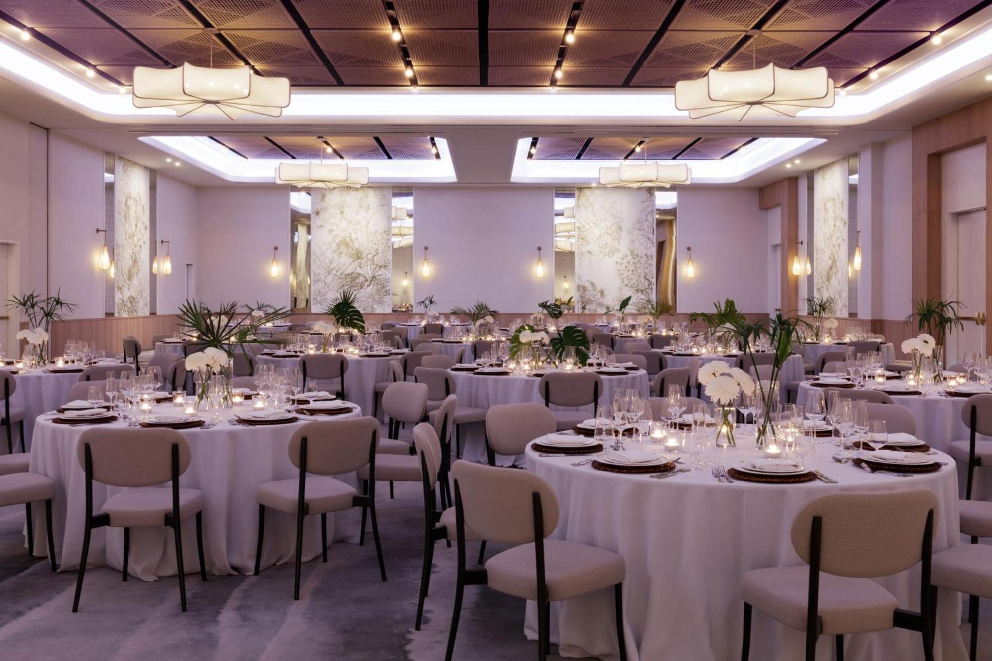 Hotel Indigo Grand Cayman By Ihg West Bay Extérieur photo